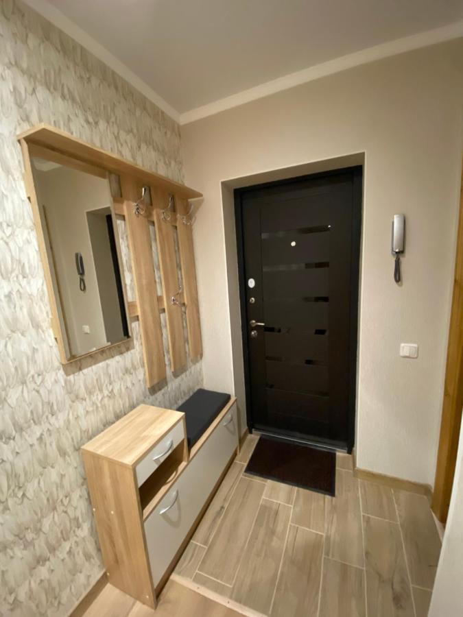 Затишна 2-Х Кімнатна Квартира - Дім Kamianets-Podilskyi Exterior photo